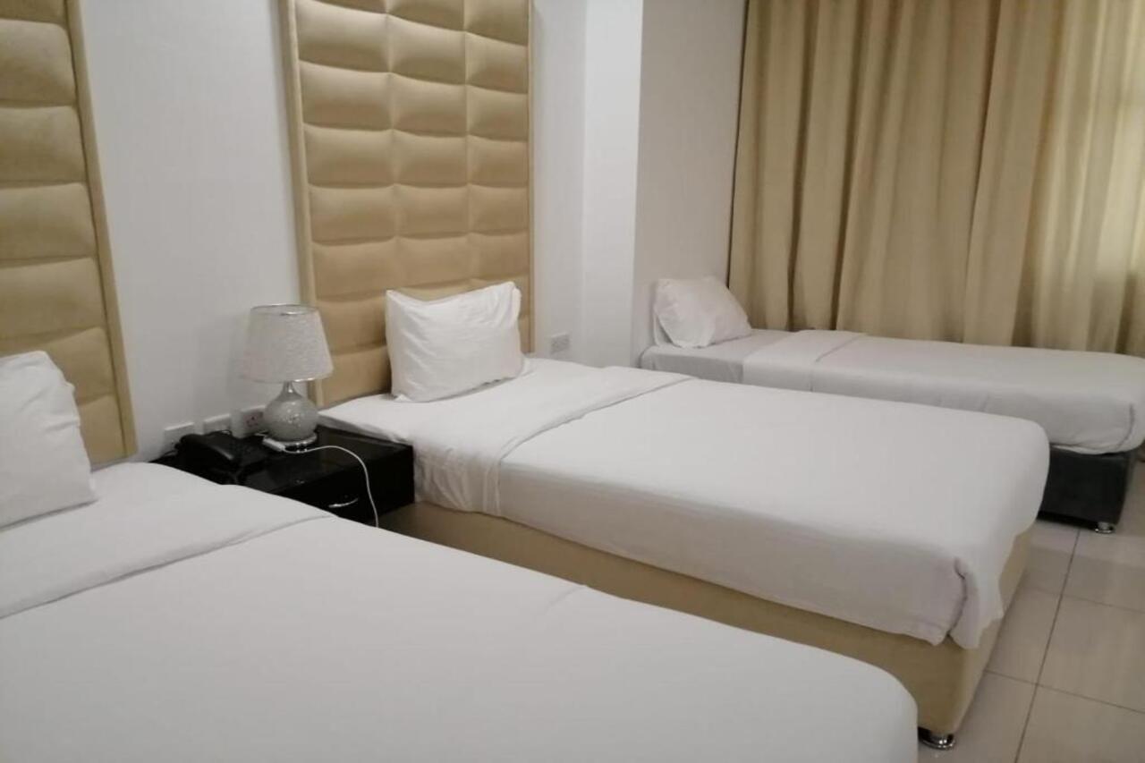 Parkside Plaza Muscat Otel Dış mekan fotoğraf