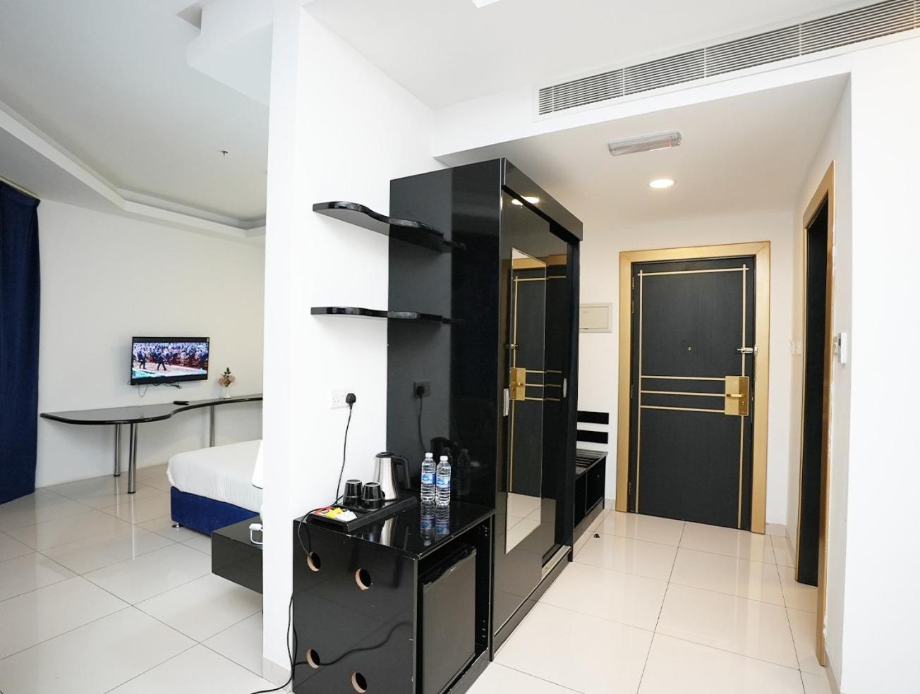 Parkside Plaza Muscat Otel Dış mekan fotoğraf
