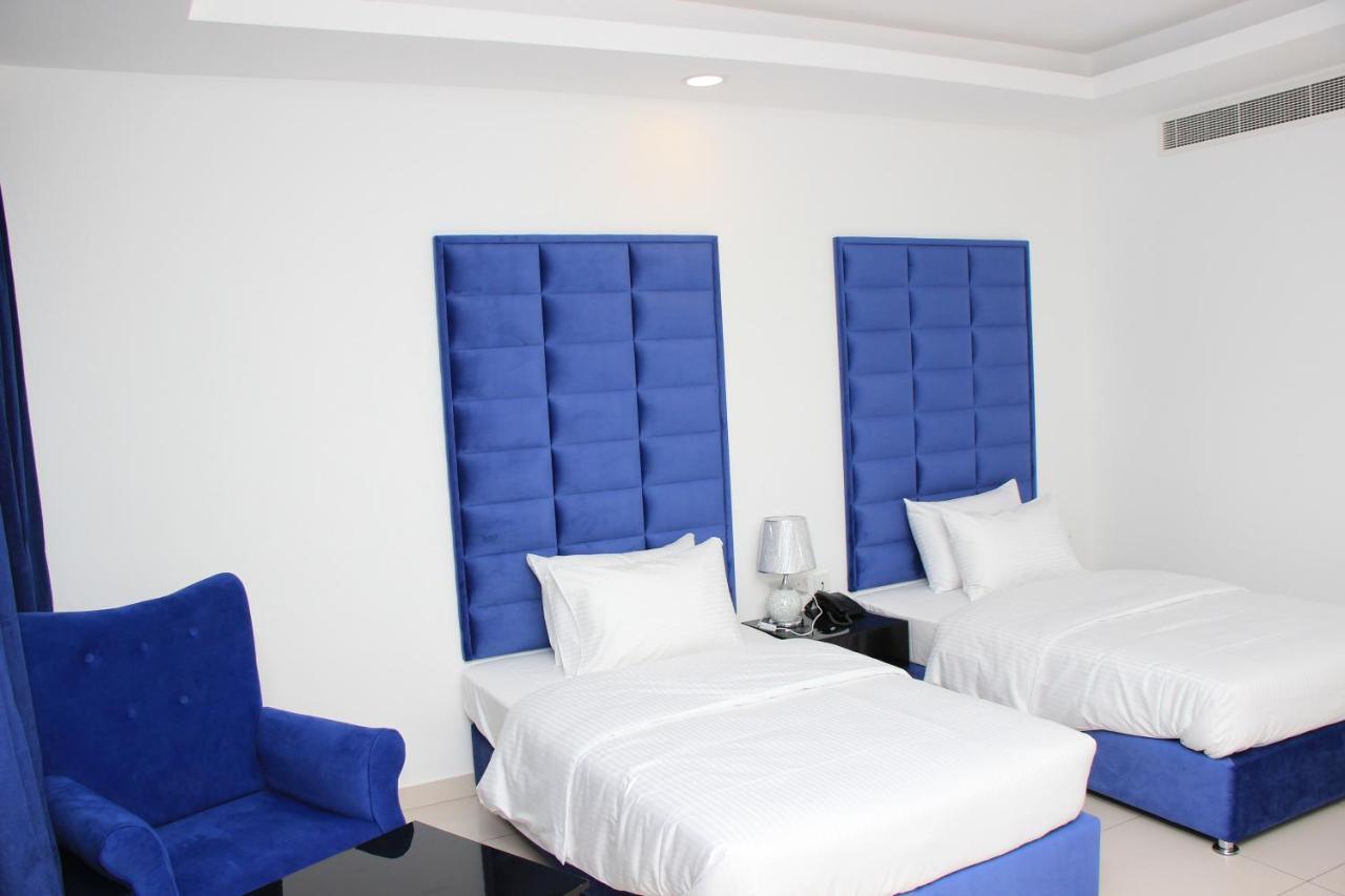 Parkside Plaza Muscat Otel Dış mekan fotoğraf