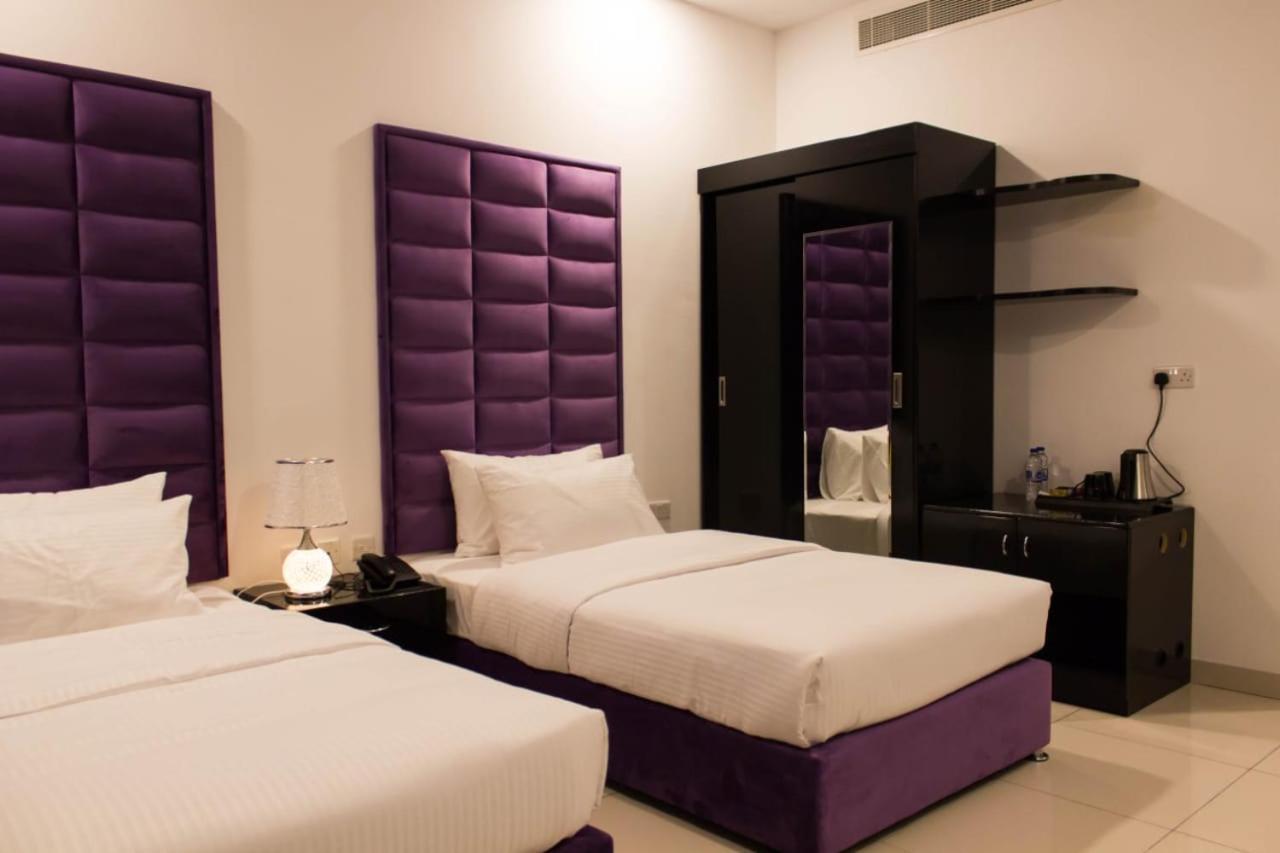 Parkside Plaza Muscat Otel Dış mekan fotoğraf