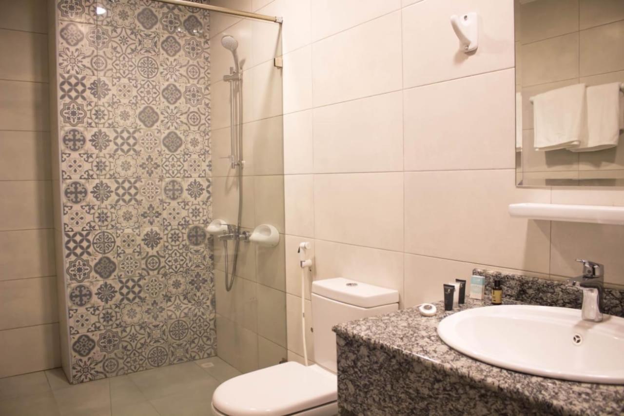Parkside Plaza Muscat Otel Dış mekan fotoğraf